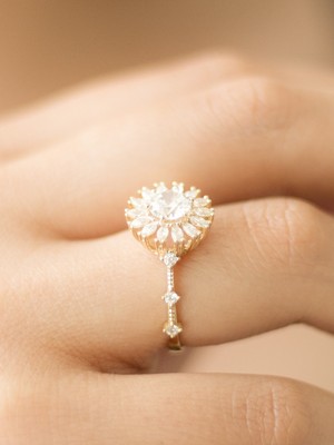 MYOROGOLD 14 Ayar Altın Papatya Taşlı Yüzük