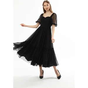 Kalp Yaka Tül Abiye Elbise