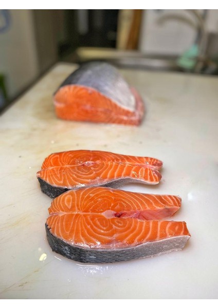 Norveç Somon Dilim (250 - 300 Gr)