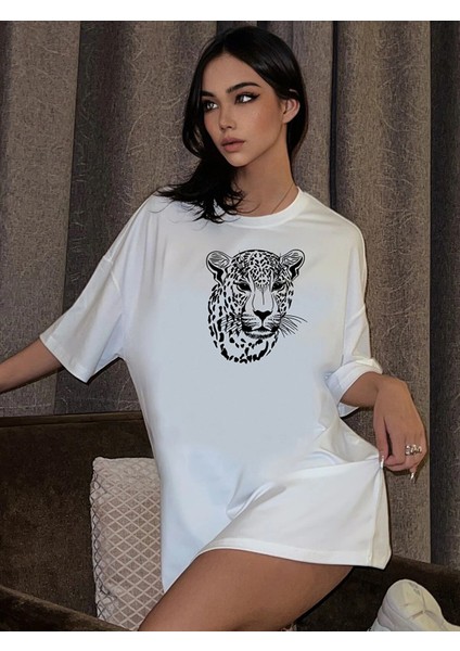 Kadın Leopar Figür Baskılı Oversize T-Shirt