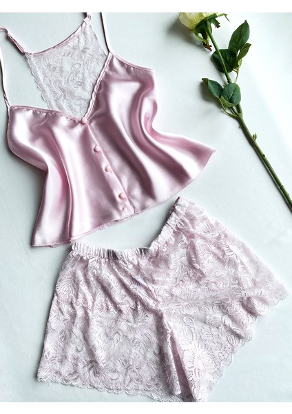 Sırtı Dantel Şortlu Takım