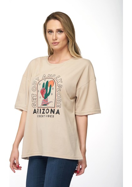 Kadın Oversize Arizona Baskılı T-Shirt fırsatları