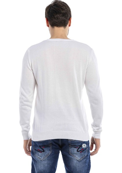 CP242 V Yaka Beyaz Kazak modelleri