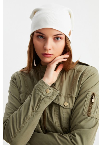 Beyaz Kadın Pamuklu Kaşkorse, Terletmez, Ultra Hafif ve Yumuşak Ipli Şapka Bere modelleri