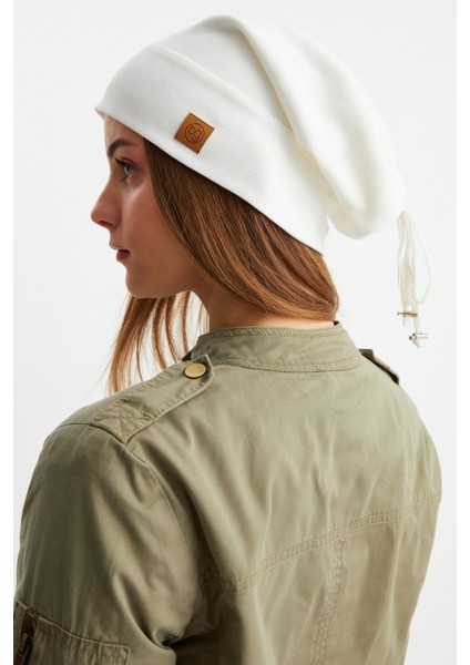 Beyaz Kadın Pamuklu Kaşkorse, Terletmez, Ultra Hafif ve Yumuşak Ipli Şapka Bere fırsatları