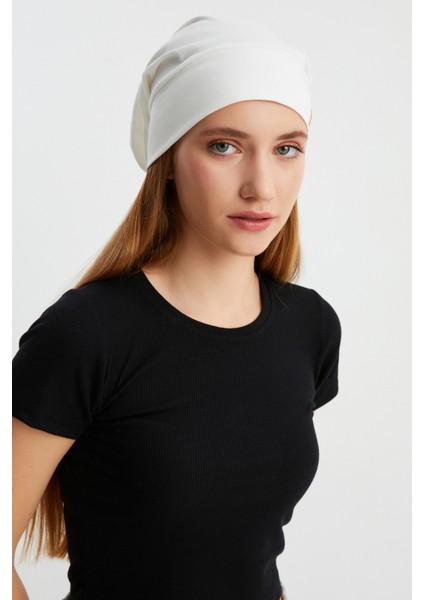 Beyaz Kadın 4 Mevsim Pamuklu, Esnek, Ultra Yumuşak Hafif, Terletmez, Ip Detaylı Penye Şapka indirimleri