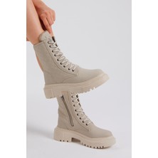 Tonny Black Kadın Krem Cilt Kapitone Desenli Rahat Kalıp Bağcıklı Uzun Bot