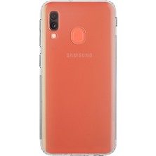 Case World Samsung Galaxy A20E ile Uyumlu Kapak Kamera Korumalı Tıpalı Şeffaf Silikon ile Uyumlu Kılıf