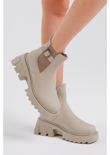 Kadın Krem Cilt Lastikli Bot Kaymaz Taban ve Rahat Kalıp Özellikleriyle