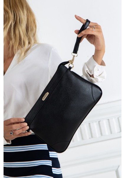 Prada Malzeme Uzun Kısa Askılı Siyah Kadın Portföy Çanta