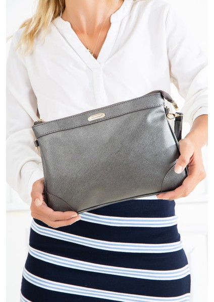 Prada Malzeme Uzun Kısa Askılı Platin Kadın Portföy Çanta