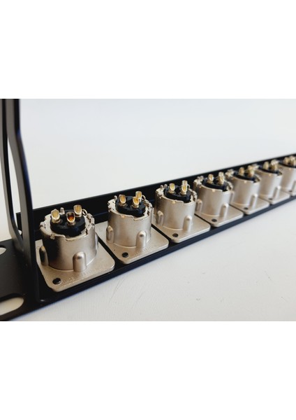 16 Port Erkek Xlr Patchbay Panel DP-00-0016