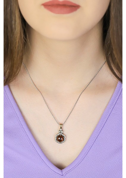 Doğan Silveryakut Taşlı Çiçek Modeli Otantik Gümüş Bayan Kolye DGN21092 fiyatları