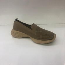 Swift 210 Woga Comfort Slip-On Sneaker