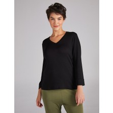 Faik Sönmez V Yaka Truvakar Kol Kadın T-Shirt