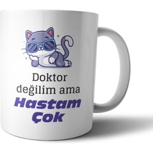 Pixxa Doktor Değilim Ama Hastam Çok Kupa Bardak Model 1