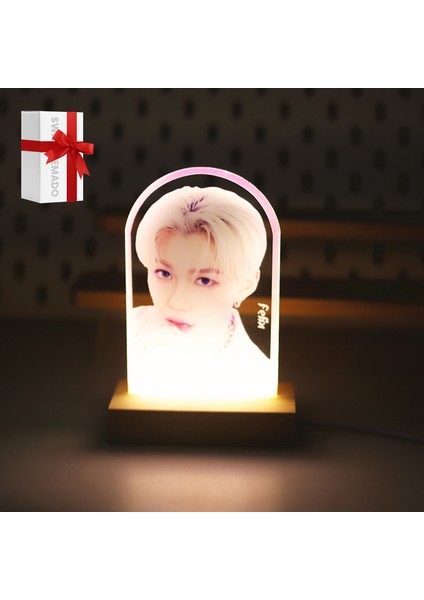 Kpop Stray Kids Felix LED Akrilik Gece Lambası - Kahverengi (Yurt Dışından)