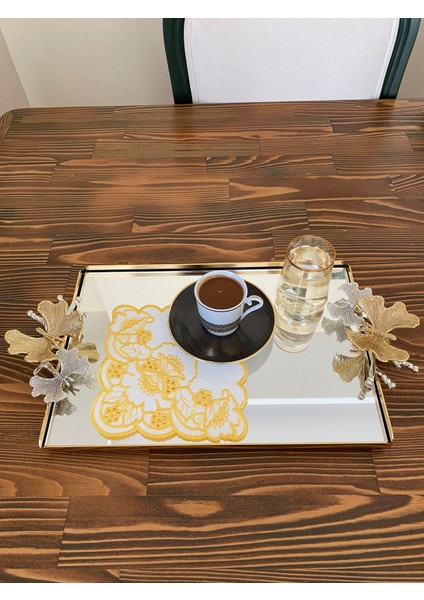 Tek Adet Romantik Delikişi Nakışlı Sarı Kokteyl Peçetesi Bardak Altlığı