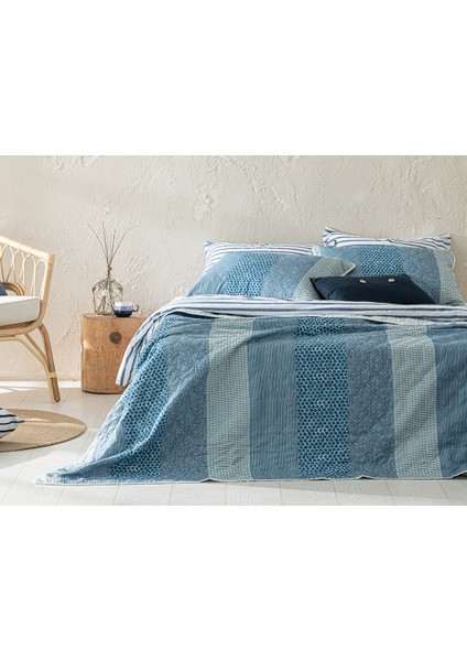 Patchy Stripe Çok Amaçlı Tek Kişilik Yatak Örtüsü Takımı 160 x 220 cm Mavi
