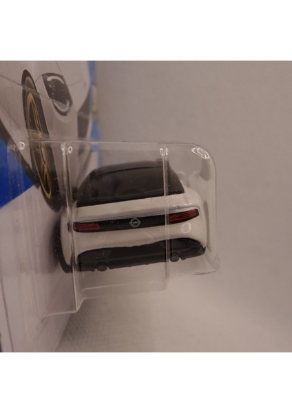 Nissan Z Proto (2022_HCX34) indirimleri