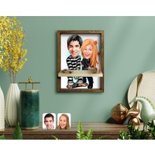BK Kişiye Özel Sevgililer Karikatürlü Doğal Masif Ahşap Çerçeveli Tablo Duvar Rafı-7