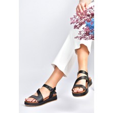 Fox Shoes Siyah Günlük Kadın Sandalet M524022609