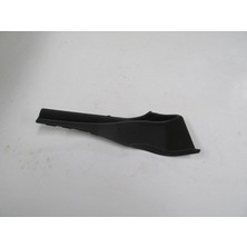 TŞT 2016 - 2018 Nissan Pıck Up Navara - Ön Çamurluk Arka Plastik Kaplaması Sağ (Orjinal) (Oem NO:668944JA0A)