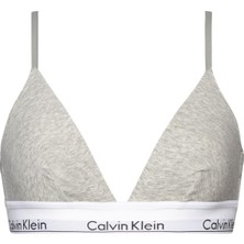 Calvin Klein Triangle Sütyen Dikişsiz Rahatlık ve Nefes Alabilir Yapı ile Kadınlar İçin