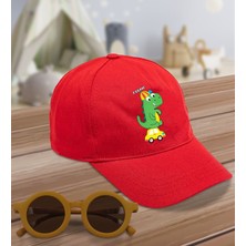 Bk Kids Sevimli Dinozor Tasarımlı Kırmızı Cotton Çocuk Şapkası ve Sarı Çocuk Güneş Gözlüğü Hediye Seti