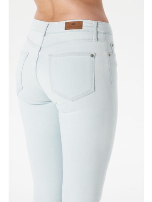 Cross Jeans Judy Açık Mavi Skinny Fit  Pantolon Jean C 4678-005