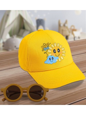 Bk Kids Happy Day Tasarımlı Sarı Cotton Çocuk Şapkası ve Sarı Çocuk Güneş Gözlüğü Hediye Seti