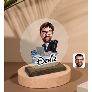Kişiye Özel Erkek Genel Müdür Karikatürlü Yuvarlak Ahşap Standlı Biblo-1