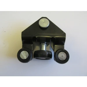 1997 - 2003 Renault Master Sürgülü Kapı Alt Ray Bağlantısı Sağ Oem No: 8200080754