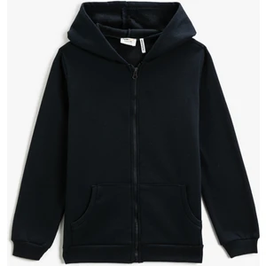 Fermuarlı Kapüşonlu Sweatshirt Cepli