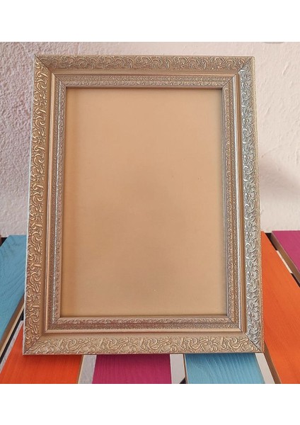 Krem Renk Oymalı fiyatları