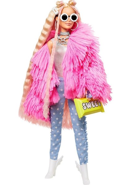 GRN28 Barbie Extra - Pembe Ceketli Bebek