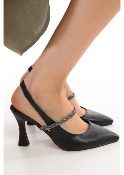 Shoes Kadın Siyah Zincir Detaylı Kadeh Ökçe Stiletto