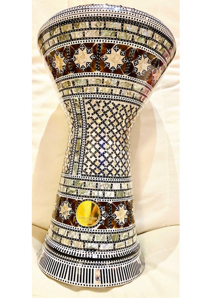 Darbuka.(AYNI RENK VE DESEN OLMAYABİLİRLÜTFEN ONA GÖRE SİPARİŞ VERİN. MESAJ YAZARAK RESİM İSTEYİN.)