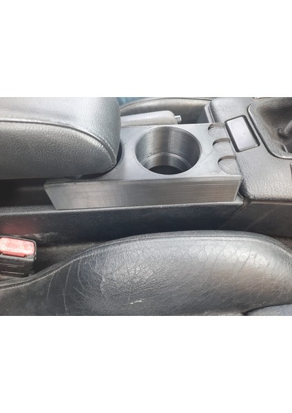 Bmw E36 Orta Konsol Bardaklık modelleri