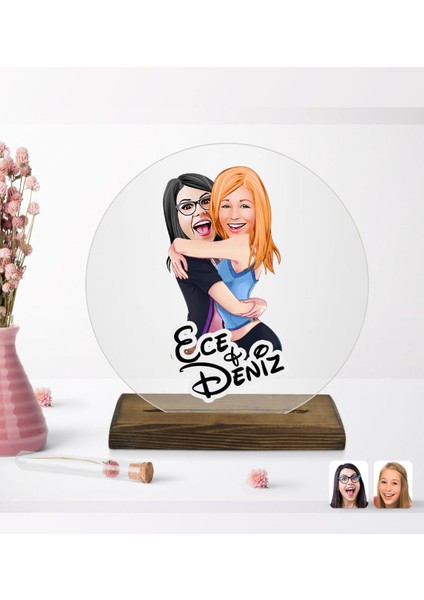 Kişiye Özel Kız Kardeşler Karikatürlü Yuvarlak Ahşap Standlı Biblo-10
