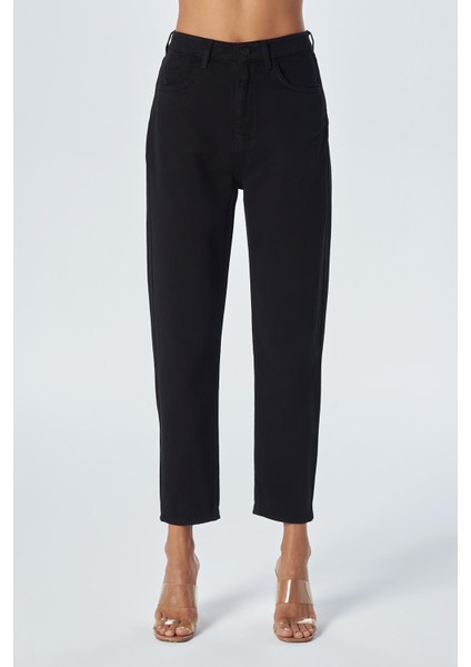 Ariana Siyah Yüksek Bel Fermuarlı Mom Fit Jean Pantolon C 4525-116 fiyatları