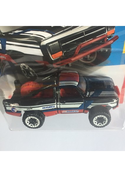 87 Dodge D100 (Th - Treasure Hunt) (2022_HCX99) modelleri