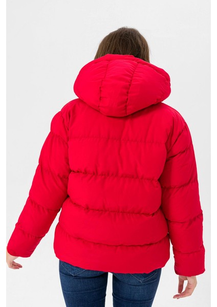 Kadın Jel Dolgu Kapüşon Detaylı Şişme Mont indirimleri
