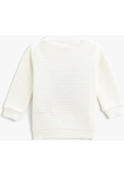 Tavşan Baskılı Sweatshirt Bisiklet Yaka fiyatları