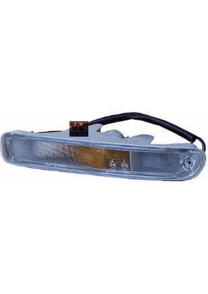 323 (Ba) Lantıs 95 98 Tampon Sinyali Sağ (Oem NO:BC6A51060B)