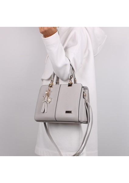 M903 Açık Gri Suni Deri Bayan Çapraz El ve Omuz Çantası fiyatları