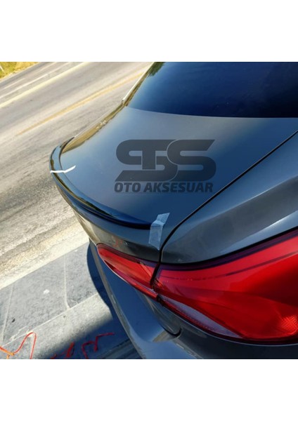 STS Oto Aksesuar Ford Focus 4 (19-22) Sedan Kasa Bagaj Üstü Spoiler