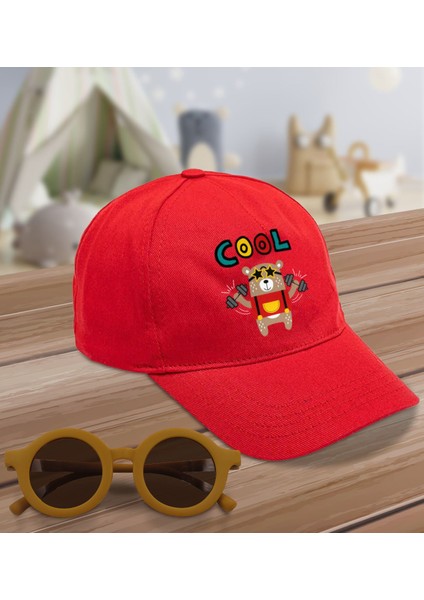 Kids Cool Tasarımlı Kırmızı Cotton Çocuk Şapkası ve Sarı Çocuk Güneş Gözlüğü Hediye Seti-2