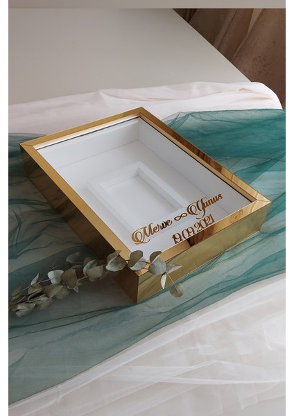 30 x 40 cm Gold Pleksili Ledli Yeni Trend Tasarım Anı Çerçevesi! Ayna Çerçeve