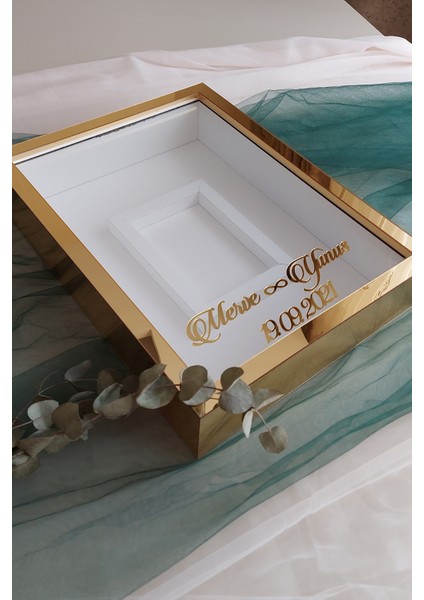 30 x 40 cm Gold Pleksili Ledli Yeni Trend Tasarım Anı Çerçevesi! Ayna Çerçeve fiyatları
